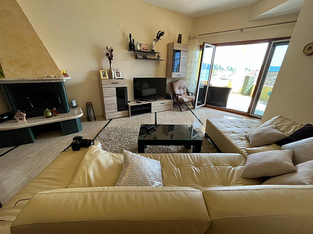 Wohnung in Herceg Novi zum Verkauf mit Panoramablick auf das Meer